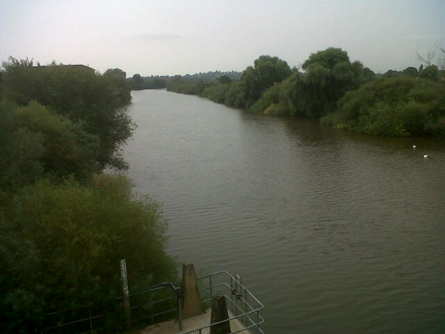River Severn looking towards Tewkesbury from Mythe Bridge