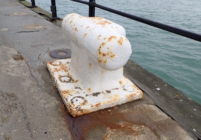 An example of a Mooring Point.