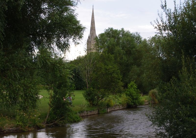 Photograph of Salisbury cathedral with the Hampshire Avon river in the foreground