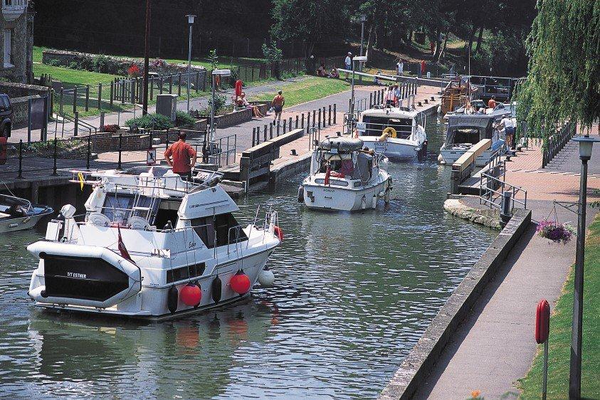Boats entering Allington Lock on the River Medway